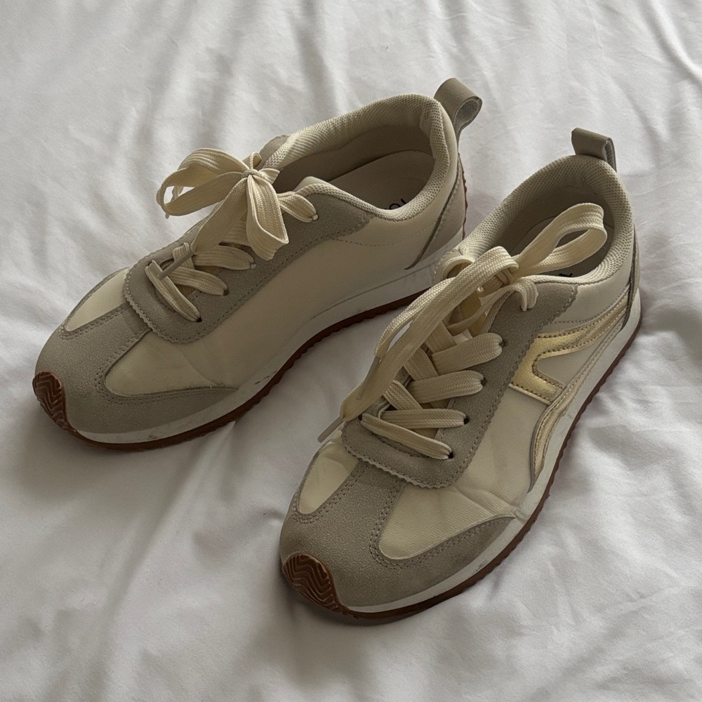 TOP Moda sneakers
